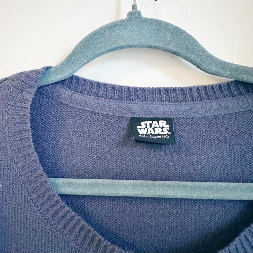 Vintage women’s Star Wars light weight blue sweater r2d2 small Lucas films - Picture 4 of 6